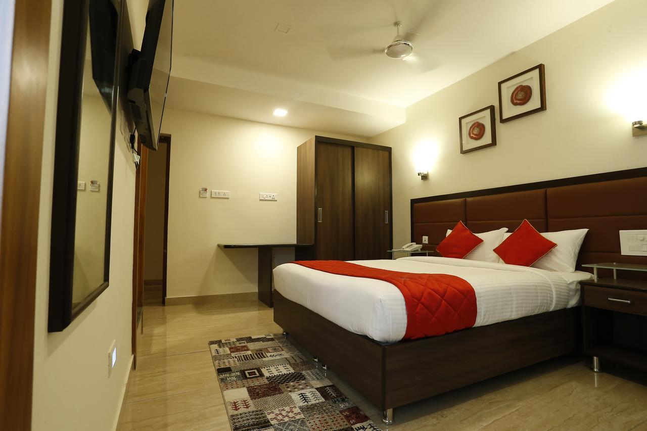 D Breeze Suites Devanahalli Exterior foto
