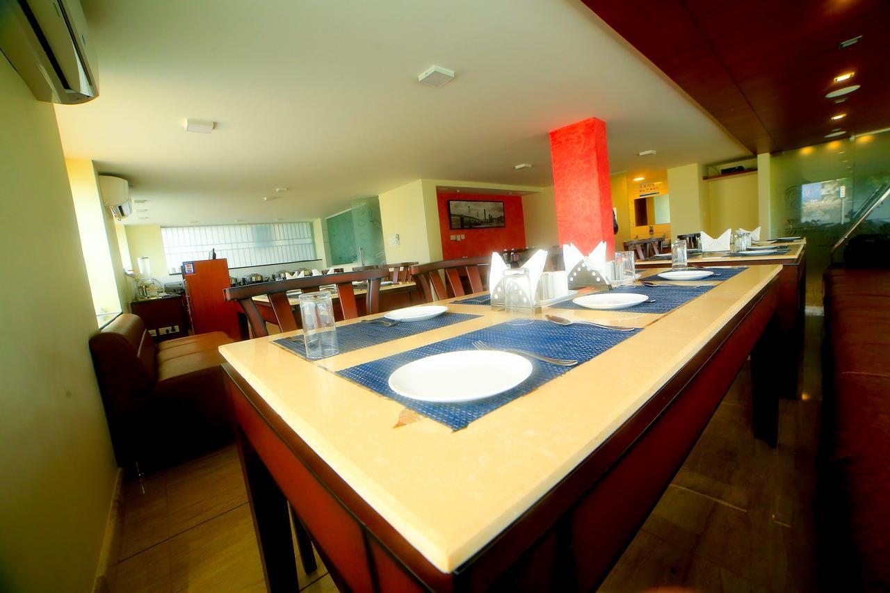 D Breeze Suites Devanahalli Quarto foto